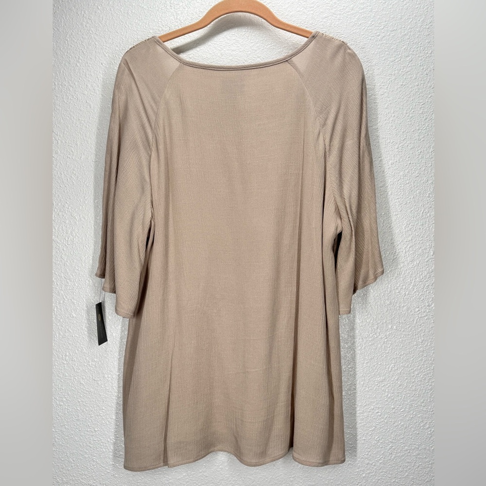 JM Collection Beige Tunic with Lace Accent Short Sleeve Large - Picture 6 of 9
